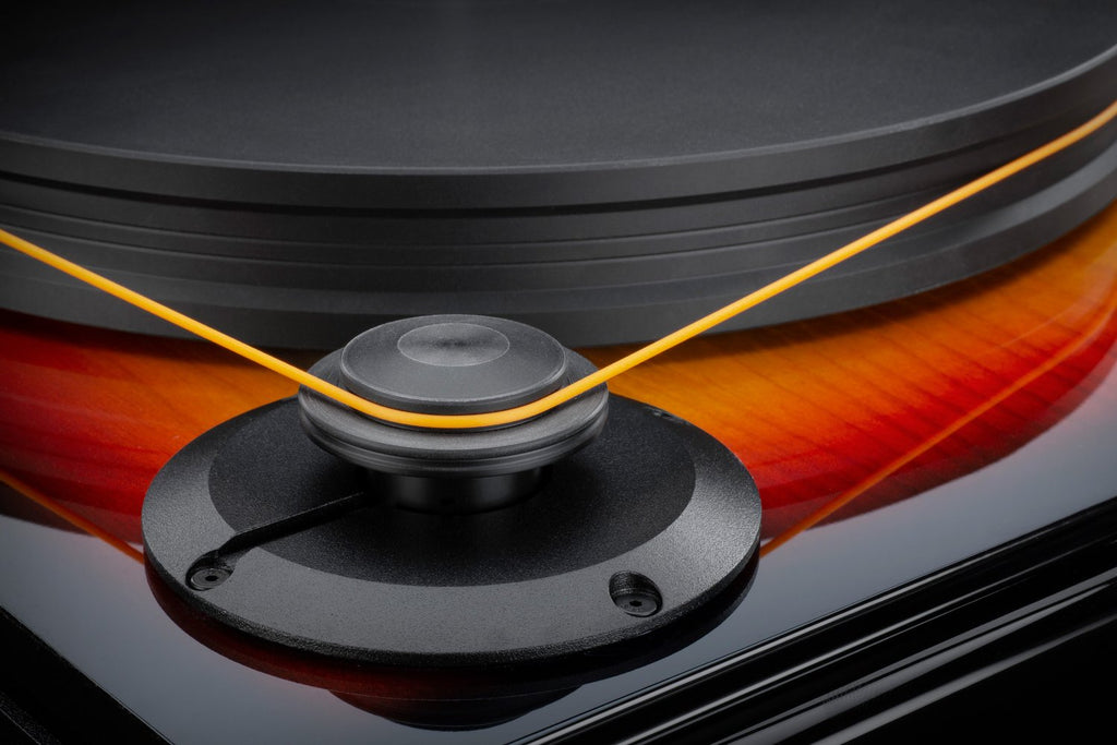 MoFi Electronics - Fender x MoFi PrecisionDeck Limited Edition Turntable