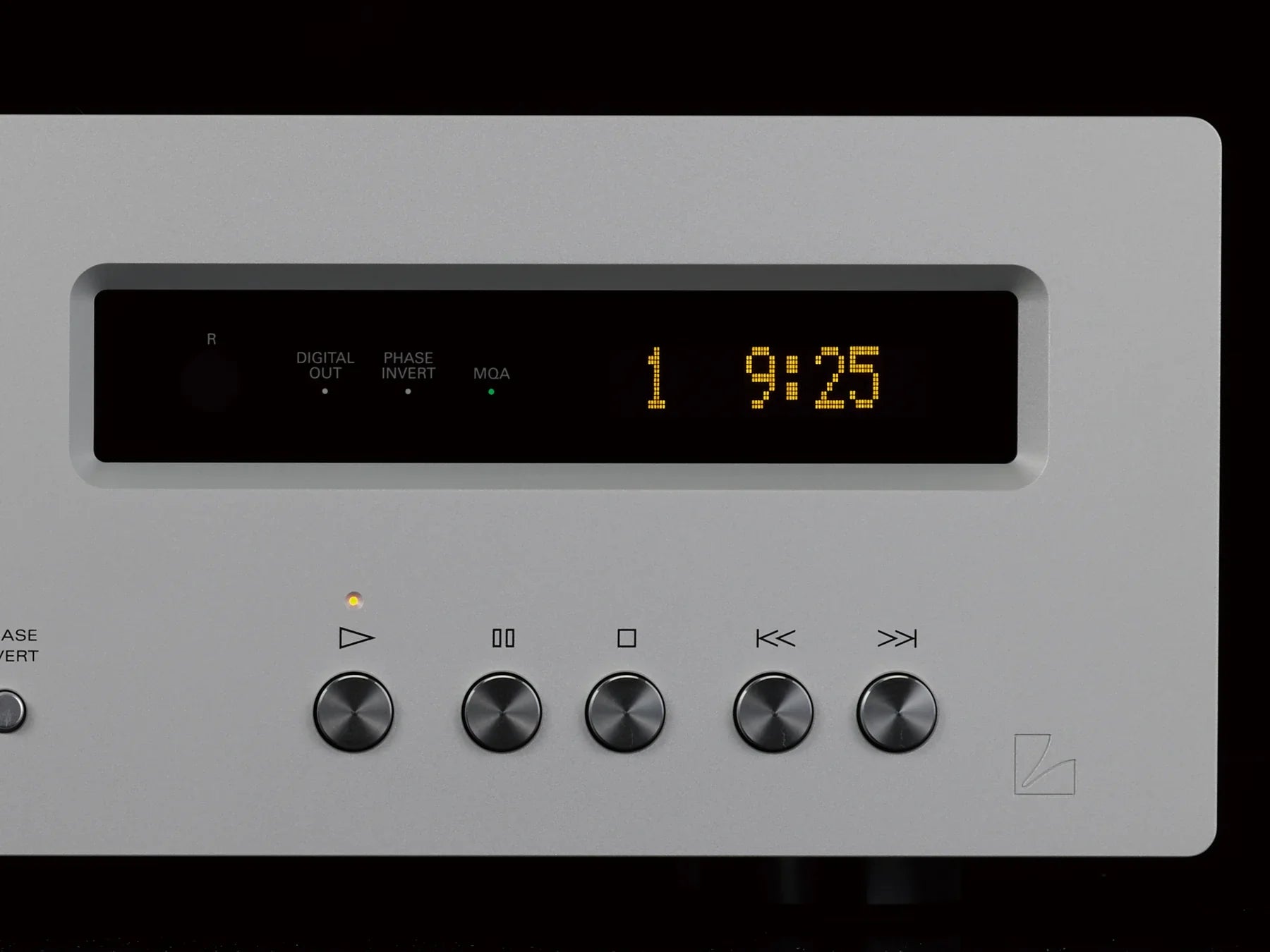 Clearance: Luxman D-03X CD Player
