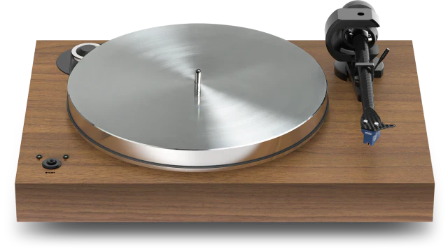 Pro-Ject Audio X8 turntable with Ortofon Quintet Blue Cartridge