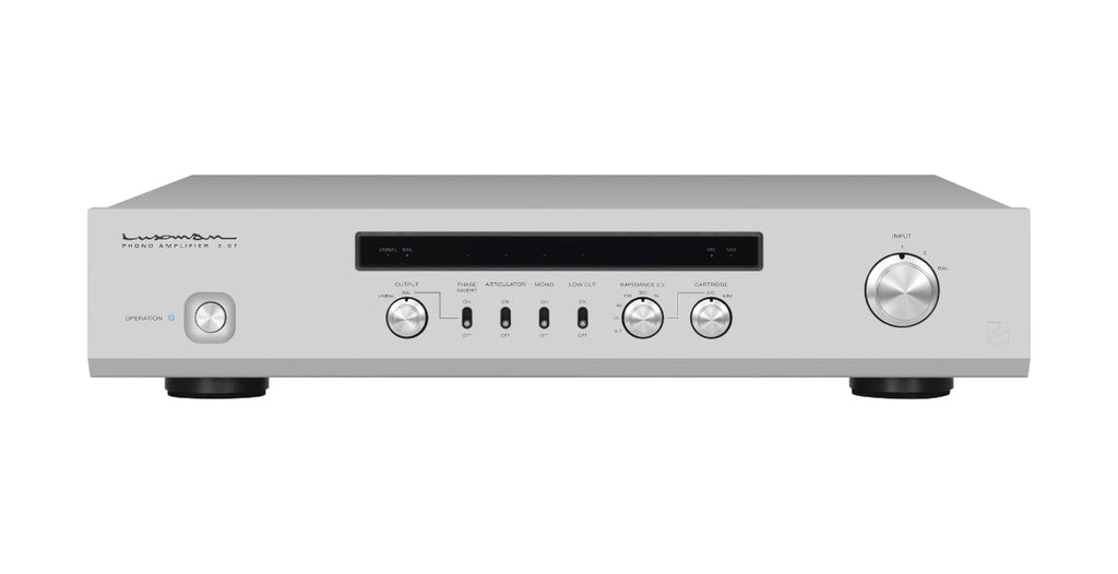 Luxman E-07 Phono Pre-Amplifier