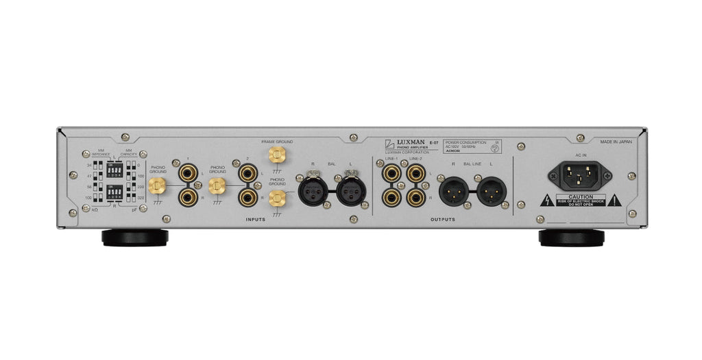 Luxman E-07 Phono Pre-Amplifier